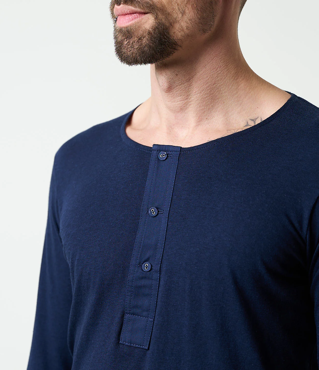 102 Loopwheeled Maco-Imit Long Sleeve Henley - Image 4